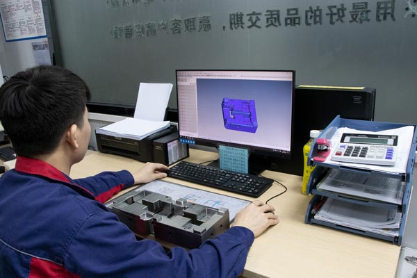 全自動脫(tuō)螺紋模具設計