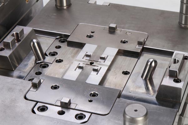 高精密注塑模具加工廠